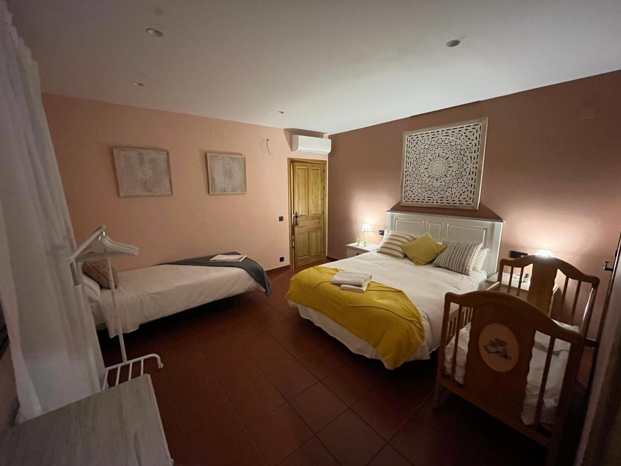 Villa El Cortijo De Vega à Alhambra Extérieur photo